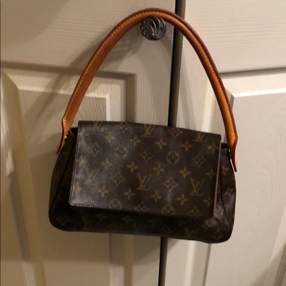 Louis Vuitton hobo style bag